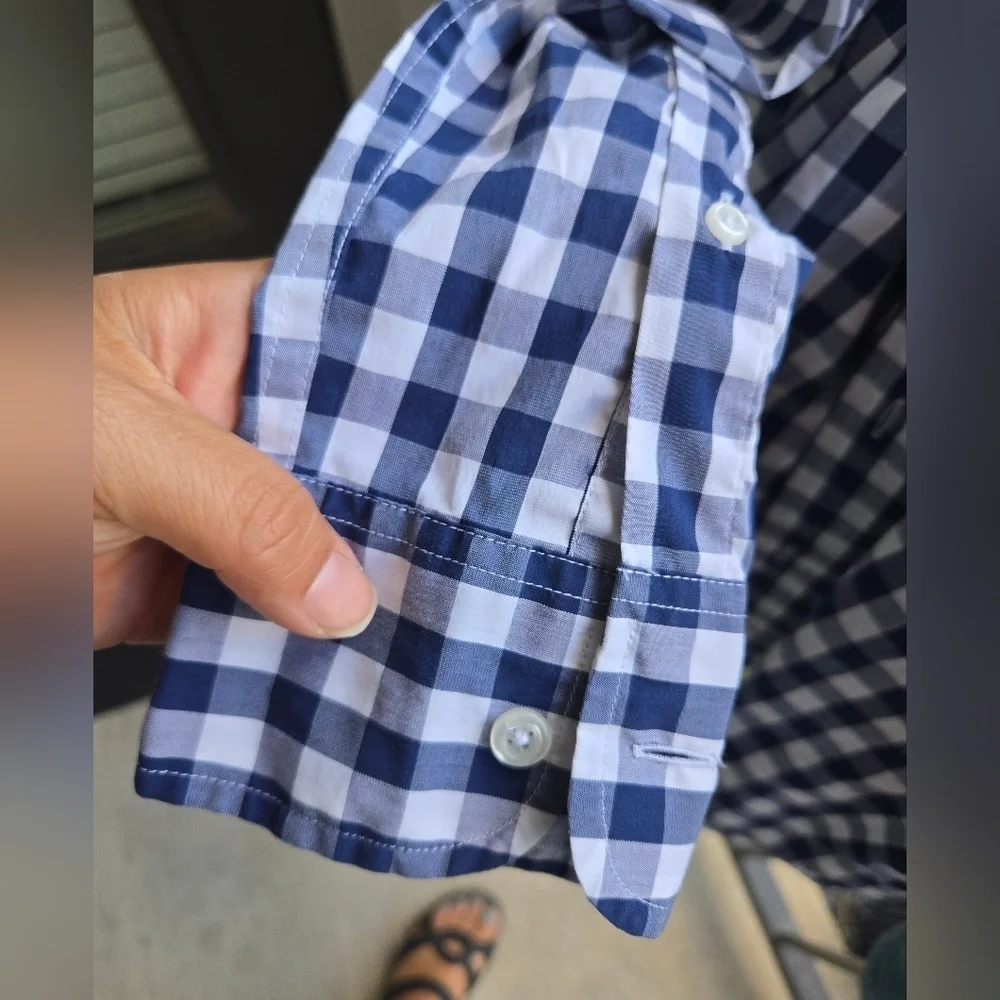 J. Crew Offshore Performance Button Down Plaid Blue And White Shirt Sz Small